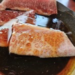 能登 本店 - 鉄板焼き(牛カルビ)