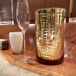 IL TEATRINO DA SALONE - カウンター上の灯