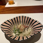 304528403 - 鯨のおばけ