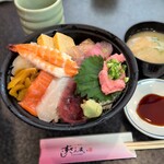 すしざんまい - 店長おすすめ丼〈茶碗蒸し・お椀付き〉￥968