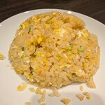 駅前小籠包 新火 - ズワイガニチャーハン（930円）