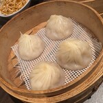 駅前小籠包 新火