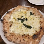 ダ アチュ - クワトロ