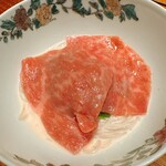 神楽坂 石かわ - 牛しゃぶ素麺
      サーロイン
      生胡麻たれ
      江戸野菜　シントリ菜