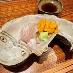 神楽坂 石かわ - 宮城　マコガレイ エンガワも
      北海道　馬糞雲丹
      御殿場　山葵