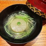 神楽坂 石かわ - お椀
      大分　スッポンスープ
      冬瓜 青柚