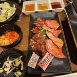 焼肉酒場ともさんかく 本店 - 