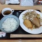 ベジっち - にんいく肉野菜炒め定食