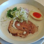 鶏白湯そば 燠 - 料理写真:鶏白湯(990円)