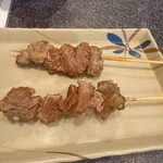 手打ちうどん 鶴丸 - おでんの牛すじ