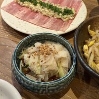 炭火焼肉ホルモン うしごろ 中目黒店 - 