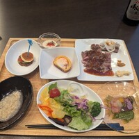 リュクス ダイニング ハプナ - 