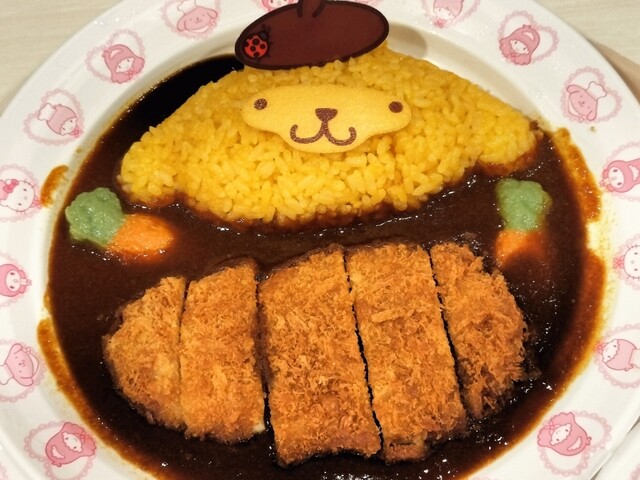 Character Food Court photo 5