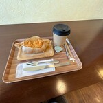 お菓子のほんだ - アップルパイ＋コーヒー