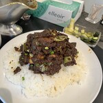 東京ボンベイ - ✅キーマカレー(鶏・野菜) ＲＥＤ大盛¥1.100！
      　※赤有り(辛さUP)
      　※ご飯、中盛り、大盛り無料
      　※ピクルス、アイスミニチャイ、チョコ付き
      　※キャッシュオンリー