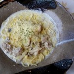 ファラオ・アネックス - 若鶏のガーリック・パルミジャーノチーズのクリームソースパスタ