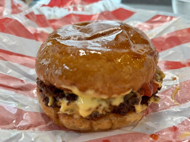 BAKERY & BURGER JB's TOKYO 府中店 （ベーカリー & バーガー ジェイ