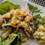 シースケープ テラス・ダイニング - サラダ