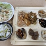 にじの耳納の里 レストラン夢キッチン - 