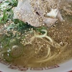 江ちゃんラーメン - 今日はゴマ多め