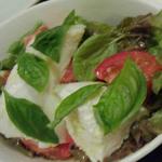 アランジャルシ - 水牛ﾓｯﾂｱﾚﾗのｶﾌﾟﾚｰｾﾞ(2014.9)