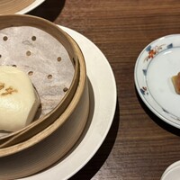 中国菜エスサワダ - 名物フォアグラバーガー