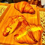 クロワッサンスタンド - 