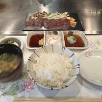 ステーキハウス華 - 