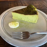 銀座コーヒー - 抹茶バスクチーズケーキ