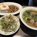 アヨタヤ - スペシャルランチ　1,180円