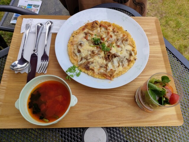 ペンション スイス｜山形市の自然と温もりを楽しむ宿泊施設