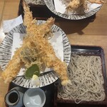 海老の大きい店 そば処 砂場 - 特大天ぷらそば大盛