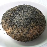 テコナ　ベーグルワークス - ゴマあんクルミ250円