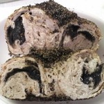 テコナ　ベーグルワークス - ゴマあんクルミ