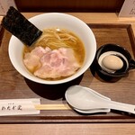 横浜 らぁ麵 めだか堂 - 