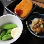 人と木 - 日替わりに付く小鉢3品