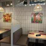 Koko Head cafe - 予約可能でボックススタイル席もあります