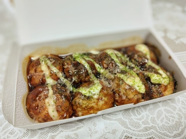 仲良し♡たこ焼き たこ焼きNAKAYOSHI 二人三脚で営むたこ焼き屋 NAKAYOSHI