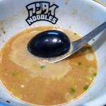 アンタイヌードルズ - 割りスープ前の石焼。アツアツ。