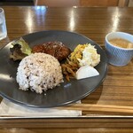 喫茶 おっくん家 - 