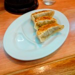 えぞ菊 - ■ 餃子3個セット、ラーメン代 +200円