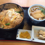 味の華 - 本日の日替り定食です。