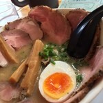 俺のラーメン あっぱれ屋 - こくまろ塩チャーシュー麺アップ