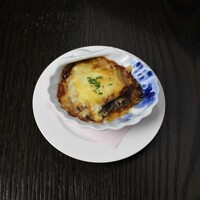 黒毛和牛と水牛モッツァレラのラザニア