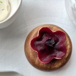 フィリップ・ミル 東京 - ビーツのタルト