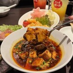 居酒屋風本格個室中華レストラン 暁 千種駅本店 - 