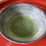 三光院 - 尼門跡寺院の作法に沿い、まずは抹茶