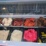 JingJing Ice-cream Bar and Cafe - 