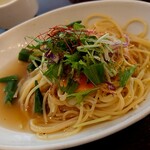 夢厨房 アリオ鳳店 - パスタランチ（サーモンと7種のお野菜のごま和風パスタ）②パスタ
