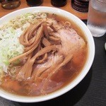 チャーシューめん(ふつう)￥９９０　※税込価格